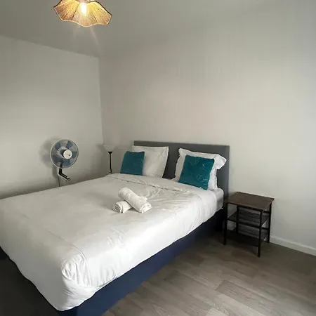 Agreable T2 -15 Min Airport Orly-parking-wifi * Morangis (Essonne)